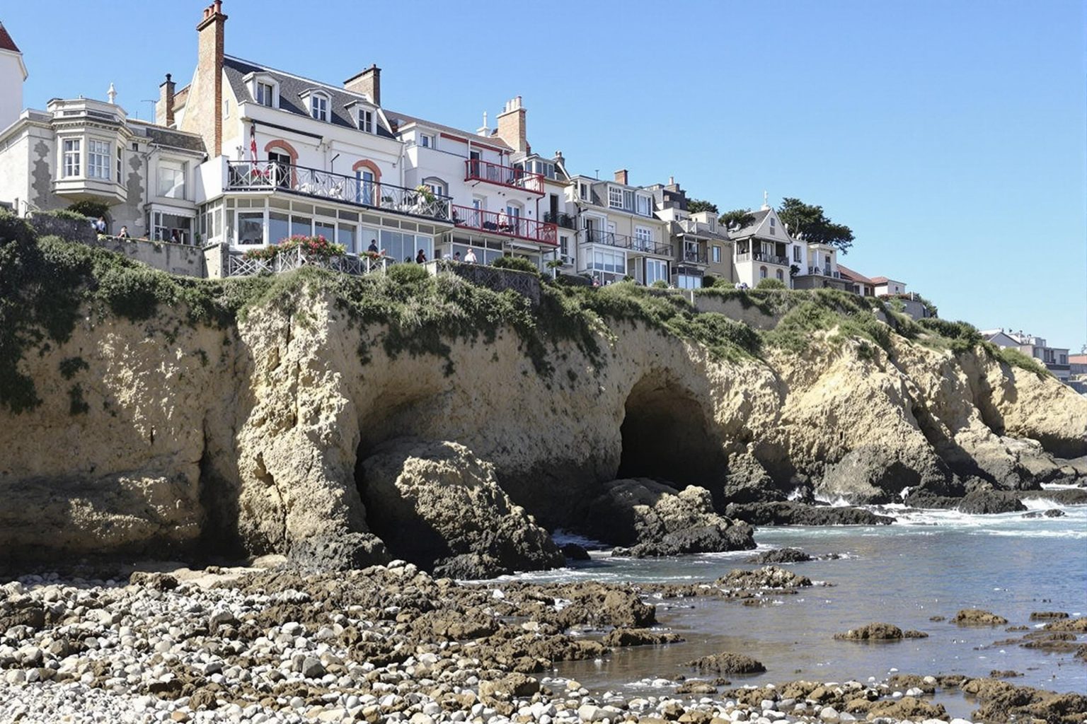 Liste agence immobilière Biarritz : Découvrez les meilleures agences pour vos projets immobiliers !